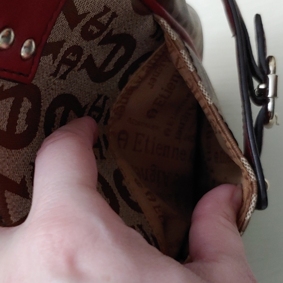 Etienne Aigner Shoulder Bag - Picture 5 of 12